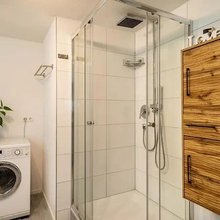 Ellenweiler Bis 10 P Apartamento