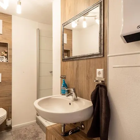 Apartamento Ellenweiler Bis 10 P Friedrichshafen