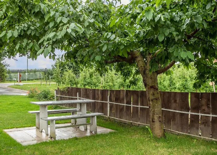 Ellenweiler Bis 10 P Appartement *